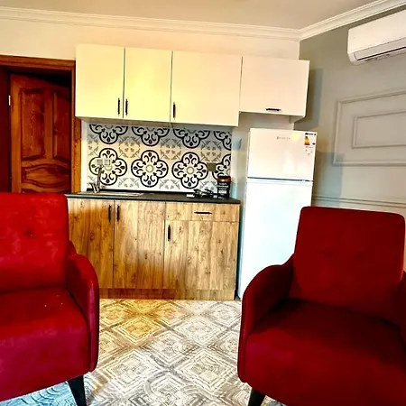 Tas Konak