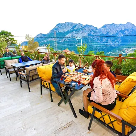 Aparthotel Tas Konak