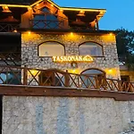 Tas Konak Hacisekililer
