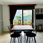 Apart Otel Tas Konak 3*