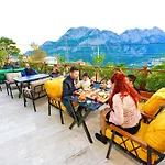 Apart Otel Tas Konak